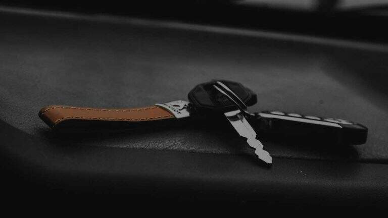 Contratar seguro de carro Contratar seguro de carro: Oito razões mais do que suficientes para você contratar o seguro do seu veículo o mais rápido possível. Confira!