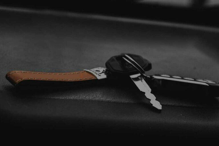 Contratar seguro de carro Contratar seguro de carro: Oito razões mais do que suficientes para você contratar o seguro do seu veículo o mais rápido possível. Confira!