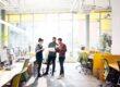 Entenda o que é a assistência do seguro empresarial, quais serviços estão incluídos e como ela pode facilitar a gestão de riscos.